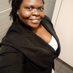 Meet your Posher, Giovannia